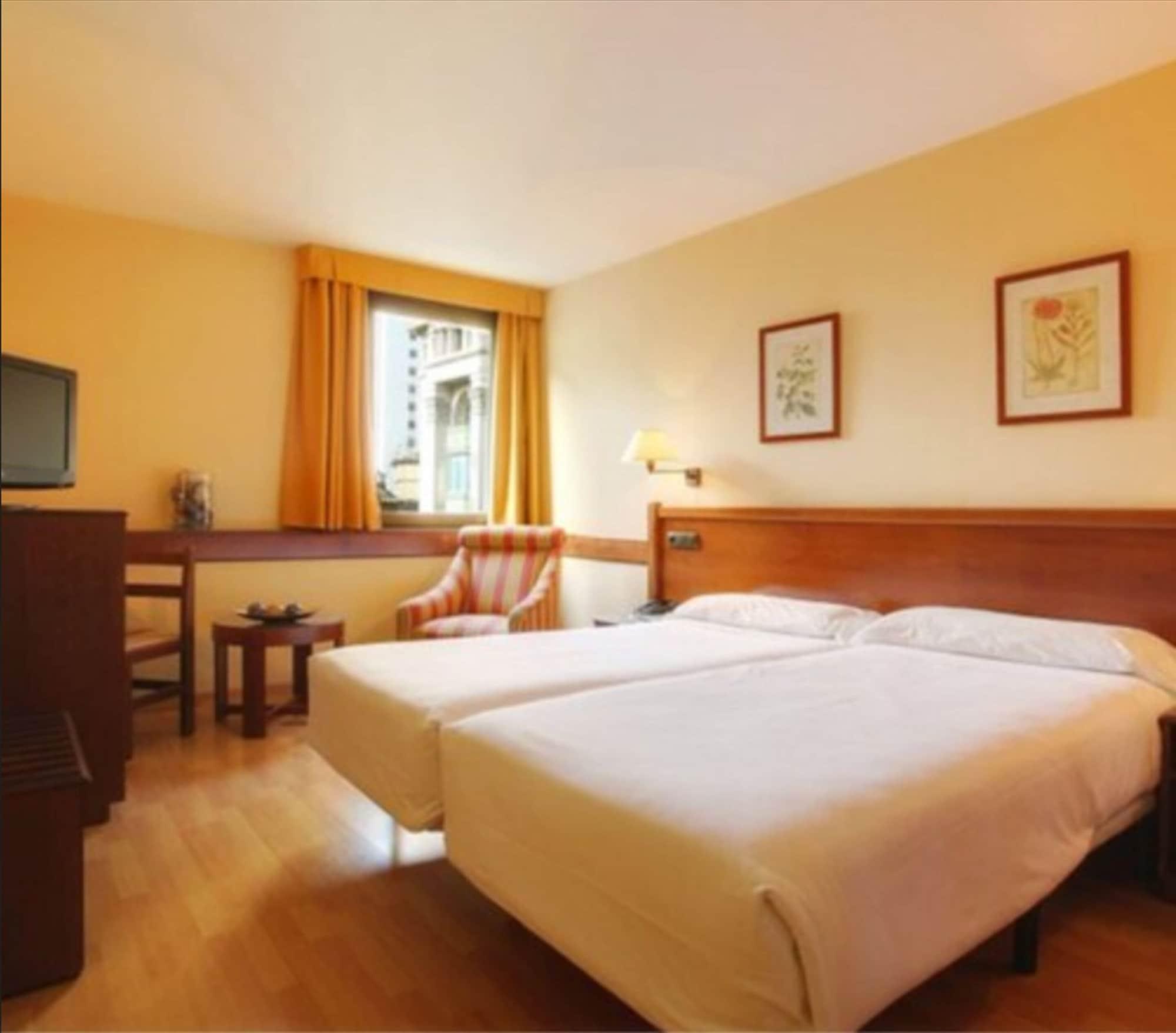 Hotel Oriente Saragosse Extérieur photo