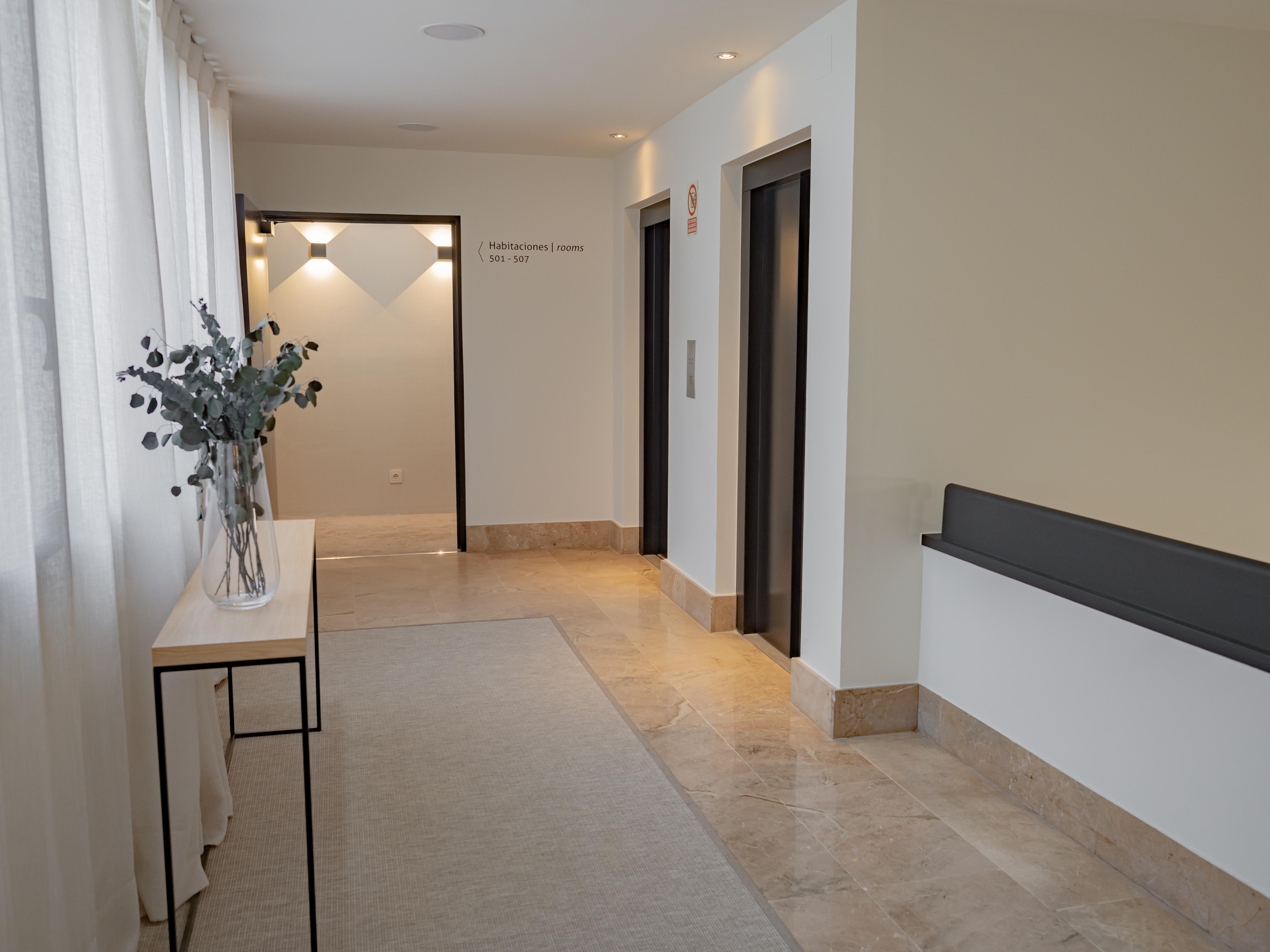Hotel Oriente Saragosse Extérieur photo