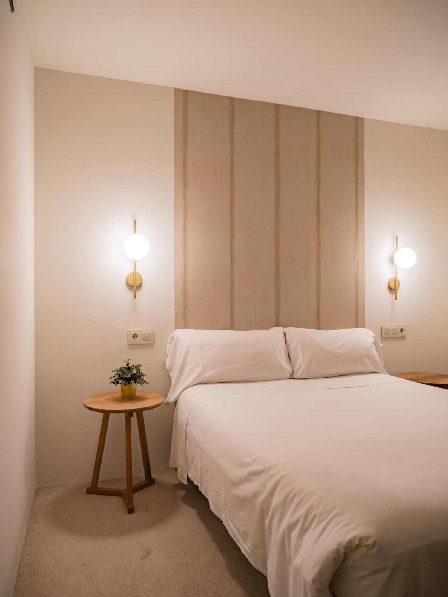 Hotel Oriente Saragosse Extérieur photo